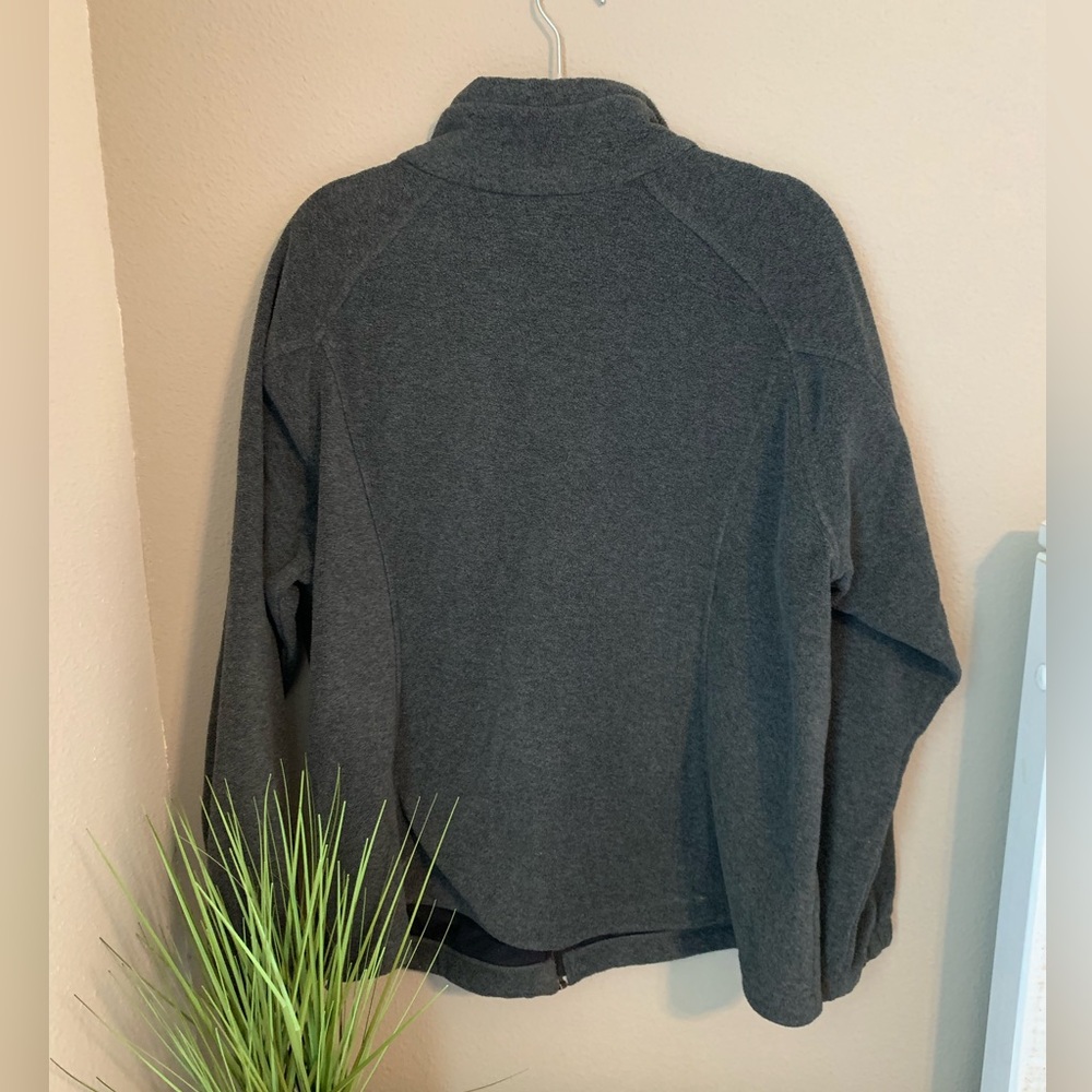 Columbia dark gray zip up jacket. Size 2X. - Picture 2 of 8
